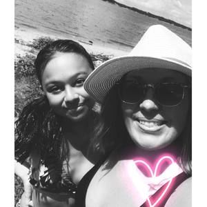 Meet your Posher, Andrea